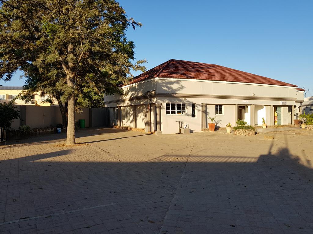 Batho Pele Lodge Gaborone Eksteriør bilde