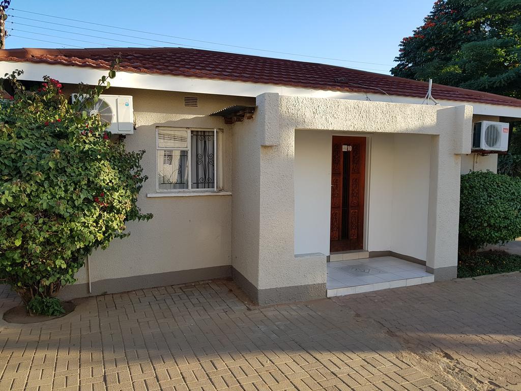 Batho Pele Lodge Gaborone Eksteriør bilde