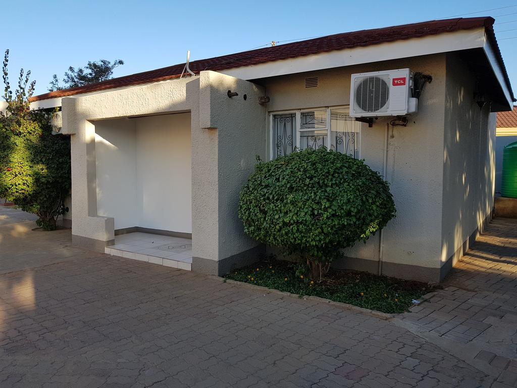 Batho Pele Lodge Gaborone Eksteriør bilde